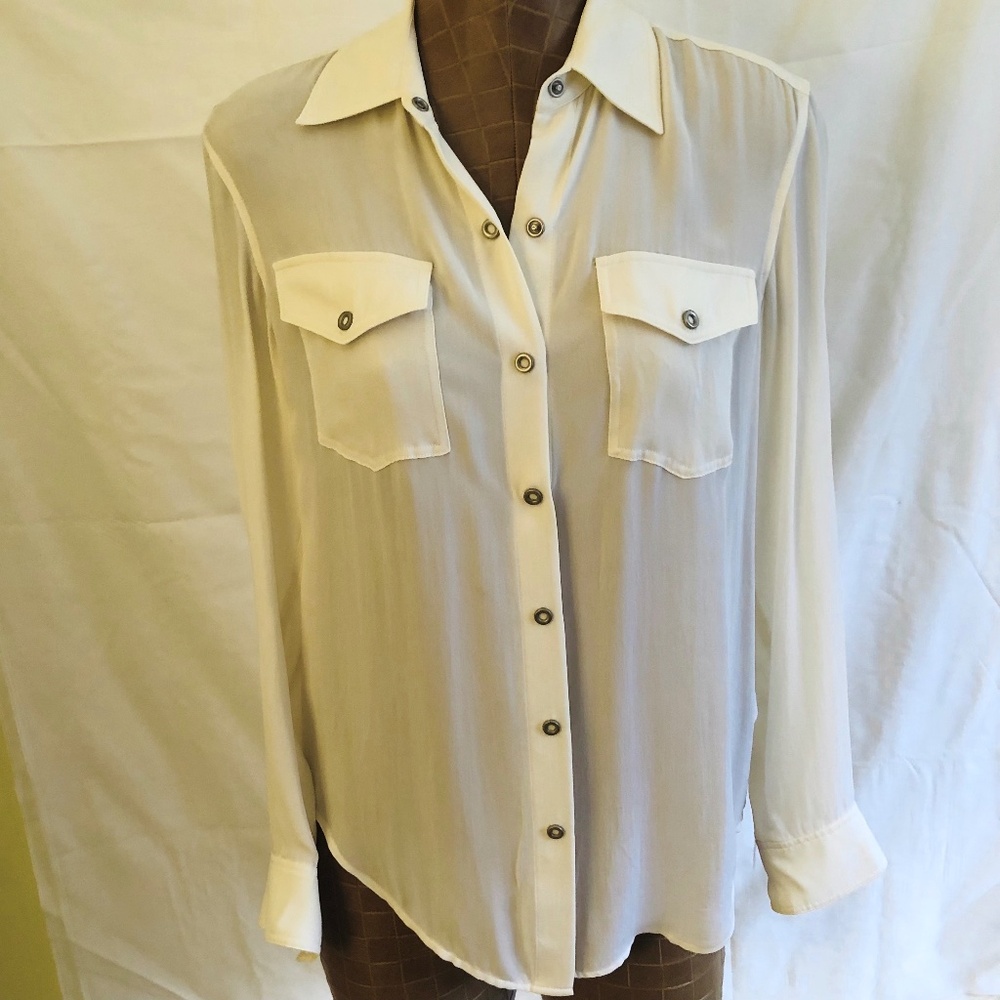 NWOT, Vince Silk Snap Botton Down Blouse, XS